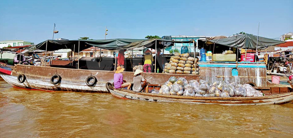 Marché flottant de Cai Rang à Can Tho