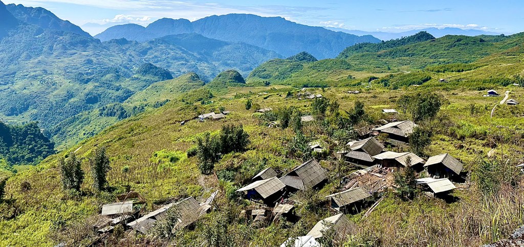 Village Lung Hau Ha Giang